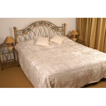 Elegant Queen Bed Sheet